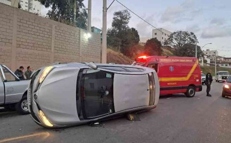 Carro tomba próximo à Avenida Irradiação após mal súbito do motorista