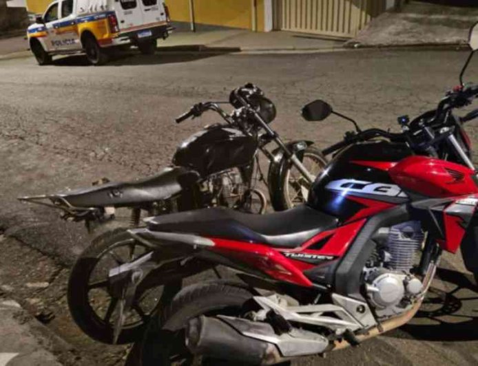 PM recupera motos furtadas na Zona Sul
