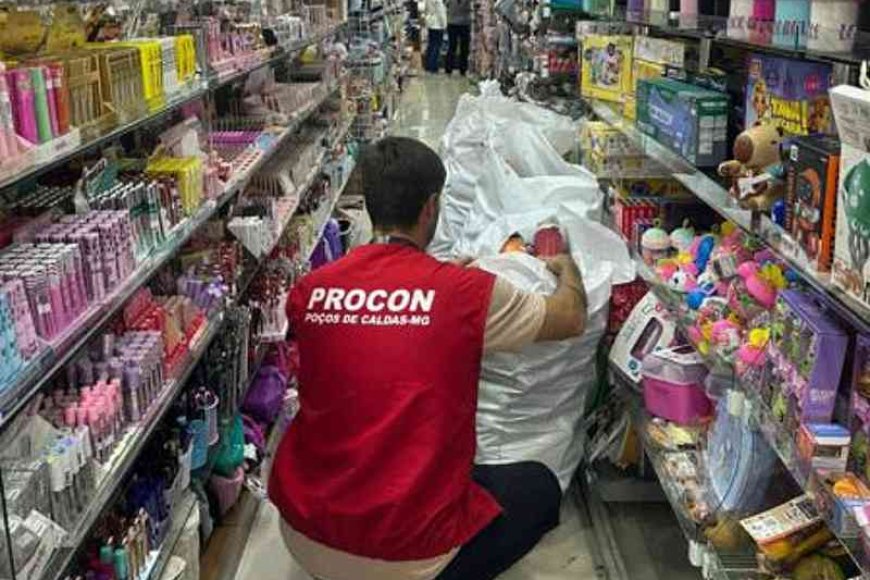 Lojas são autuadas por vender produtos sem certificação