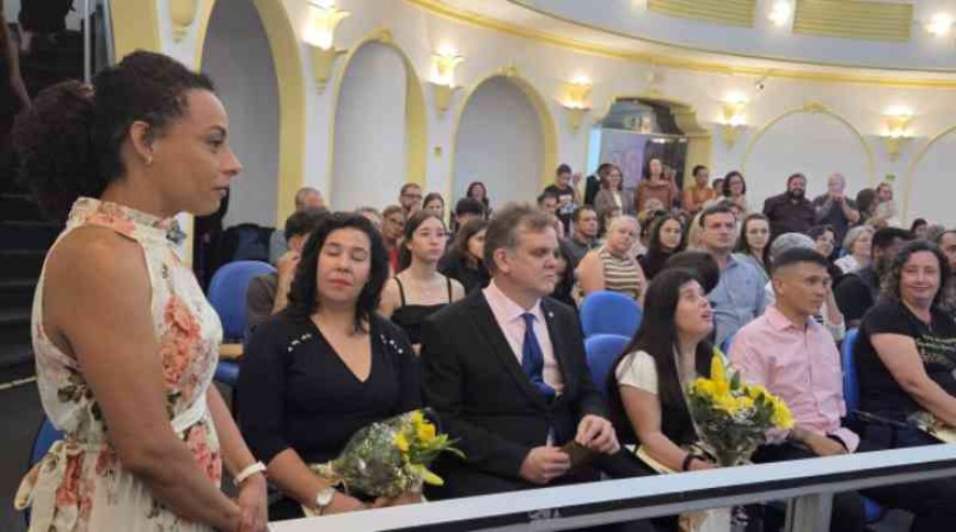 Medalha Superação homenageia PCDs e pessoas que atuam na promoção da inclusão