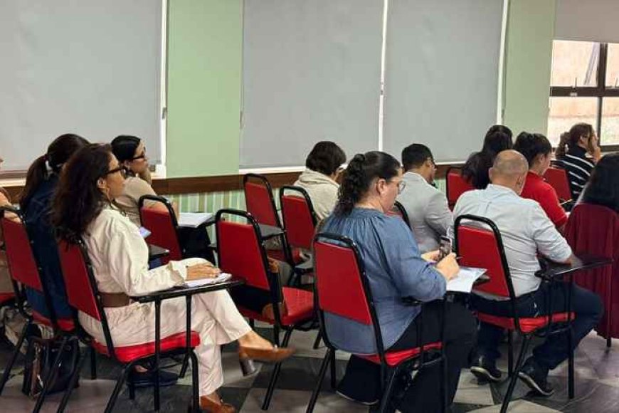 Prefeitura regulamenta relação entre escolas particulares e famílias