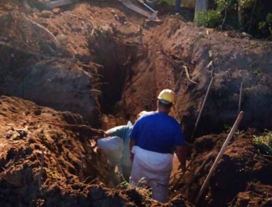 Erro em obra de empreiteira da EPR quebra tubulação