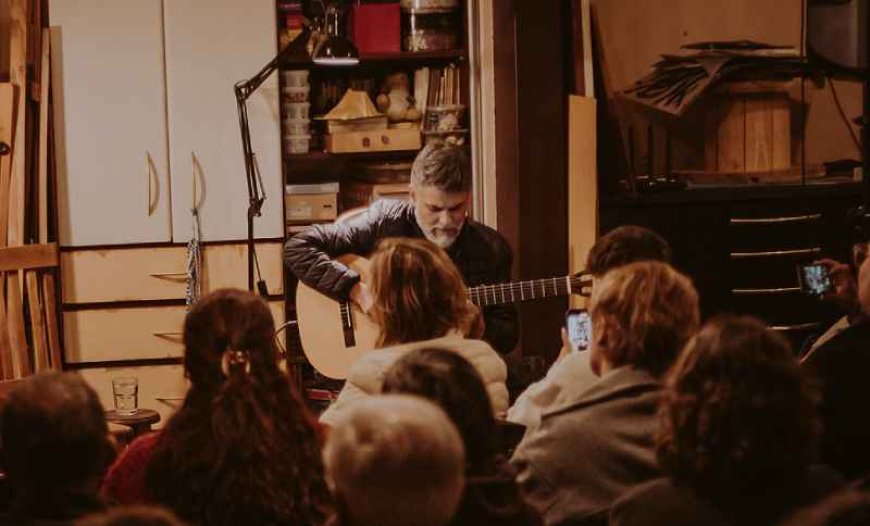 Música no Quintal do Arte Ziriguidum recebe Deivid Santos