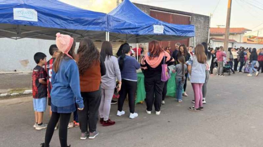 Chega Junto leva atendimentos e balcão de empregos à Zona Leste