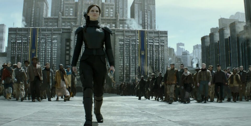 Jennifer Lawrence, como Katniss, é a grande força reinando na franquia