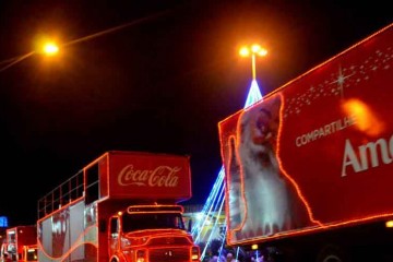 Caravana-de-Natal-da-Coca-Cola